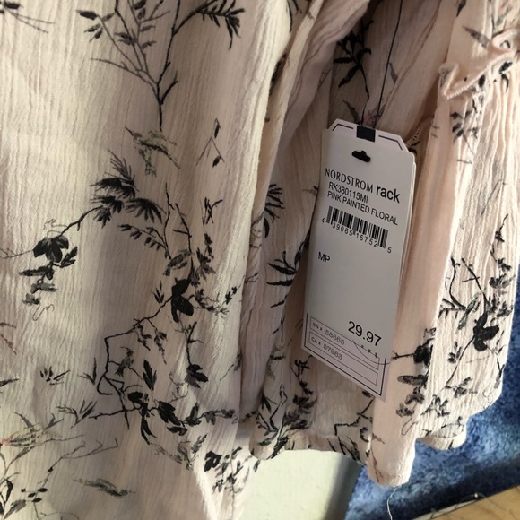 Light pink floral blouse (NWOT) - Picture 4 of 4